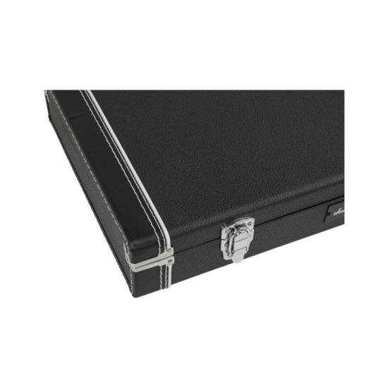 Case para Contrabaixo Jackson Spectra Bass Black por 1.427,00 à vista no boleto/pix ou parcele em até 12x sem juros. Compre na loja Mundomax!