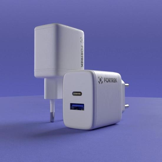 Carregador Universal DUAL USB-C e USB-A Fortrek FK 110B por 46,13 à vista no boleto/pix ou parcele em até 1x sem juros. Compre na loja Fortrek!