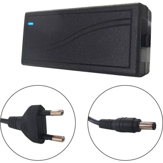 Kit Arandela 6\" Leson 2LSQUADBR 70W RMS Quadrada Branca por 489,00 à vista no boleto/pix ou parcele em até 10x sem juros. Compre na loja Mundomax!