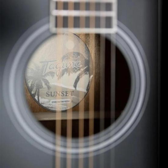 Violão Tagima Sunset Eletroacústico Aço Black com Bag por 1.769,00 à vista no boleto/pix ou parcele em até 12x sem juros. Compre na loja Mundomax!