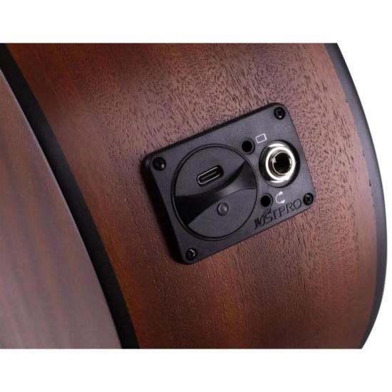 Violão Tagima Ambience Metropolis Black Satin por 1.600,00 à vista no boleto/pix ou parcele em até 12x sem juros. Compre na loja Mundomax!