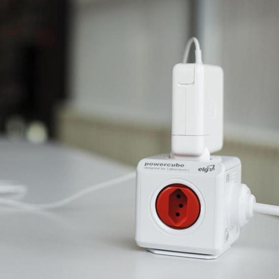 Adaptador Benjamim Múltiplo Powercube PWC-X5 Bivolt ELG por 0,00 à vista no boleto/pix ou parcele em até 1x sem juros. Compre na loja Mundomax!