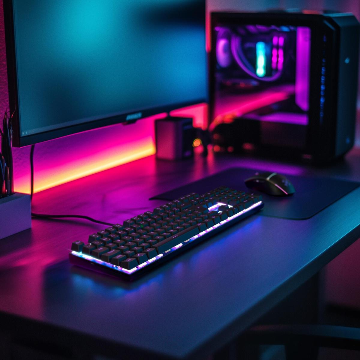 Teclado Gamer Mecânico Fortrek Gravity 100 Fullsized Switch Outemu