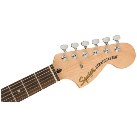 Guitarra Squier Affinity Stratocaster Limited Edition Black por 3.199,00 à vista no boleto/pix ou parcele em até 12x sem juros. Compre na loja Mundomax!