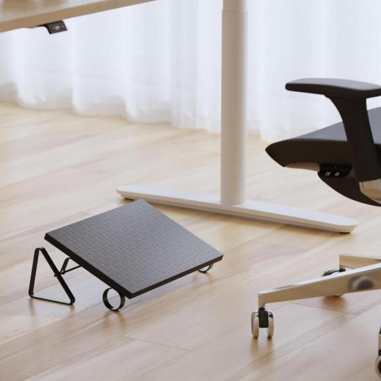 Apoio Para Pés Robust Preto Reliza por 158,00 à vista no boleto/pix ou parcele em até 6x sem juros. Compre na loja Mundomax!