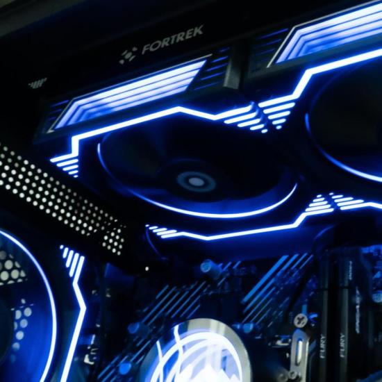 Water Cooler Fortrek Breezy 360 mm Fan Triplo Preto por 537,53 à vista no boleto/pix ou parcele em até 10x sem juros. Compre na loja Fortrek!