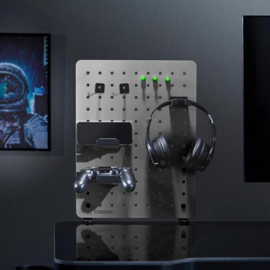 Pegboard Gamer Painel Organizador Fortrek Grid Space 42x48 Branco por 214,95 à vista no boleto/pix ou parcele em até 8x sem juros. Compre na loja Fortrek!