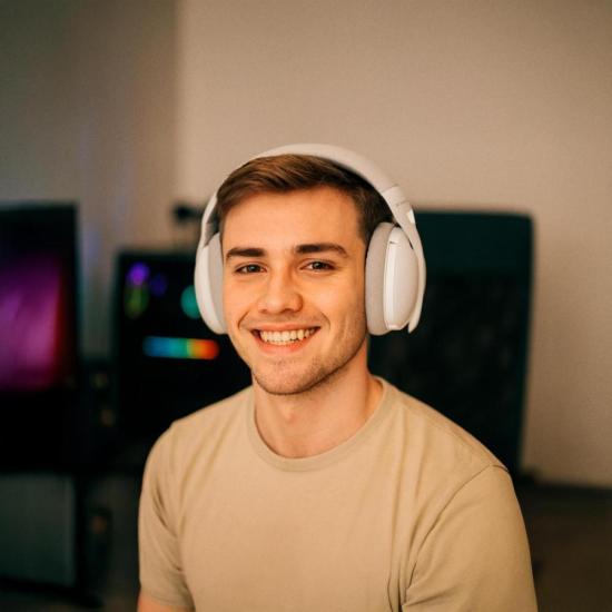 Headset Fortrek Wise Air Wireless Preto por 232,15 à vista no boleto/pix ou parcele em até 9x sem juros. Compre na loja Fortrek!