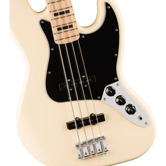 Contrabaixo Squier Active Jazz Bass Affinity Olympic White por 3.599,00 à vista no boleto/pix ou parcele em até 12x sem juros. Compre na loja Mundomax!