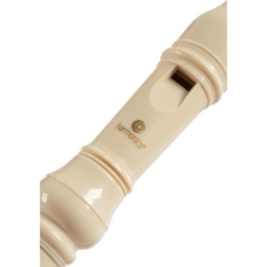 A Flauta Germânica Harmonics HFP-200G é um modelo que combina tradição com qualidade moderna. Com sua digitação germânica e afinação em C (Dó), essa é uma escolha confiável para músicos de todos os níveis, além disso, a HFP-200 é construída em resina ABS resistente, que oferece durabilidade e tom consistente. Incluindo um estojo em tecido para transporte seguro, stick para limpeza interna e resina lubrificante de partes, garantindo manutenção fácil e prolongada vida útil. A Harmonics nasceu com a proposta de aliar alta qualidade, tecnologia e preço competitivo de mercado. Seguindo três frentes, a Harmonics trabalha com instrumentos de cordas, instrumentos de sopro e microfones, atendendo as principais demandas do mercado com extrema qualidade e precisão. Fazendo parte de um grupo empresarial de mais de 50 anos de mercado, a Harmonics tem competência para se manter atualizada com o mercado global e atender as necessidades de músicos que procuram um excelente custo/benefício em instrumentos musicais, som profissional, partes e acessórios.