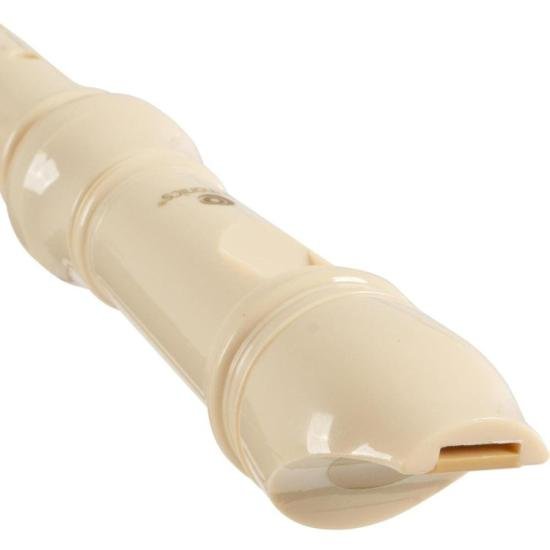 A Flauta Germânica Harmonics HFP-200G é um modelo que combina tradição com qualidade moderna. Com sua digitação germânica e afinação em C (Dó), essa é uma escolha confiável para músicos de todos os níveis, além disso, a HFP-200 é construída em resina ABS resistente, que oferece durabilidade e tom consistente. Incluindo um estojo em tecido para transporte seguro, stick para limpeza interna e resina lubrificante de partes, garantindo manutenção fácil e prolongada vida útil. A Harmonics nasceu com a proposta de aliar alta qualidade, tecnologia e preço competitivo de mercado. Seguindo três frentes, a Harmonics trabalha com instrumentos de cordas, instrumentos de sopro e microfones, atendendo as principais demandas do mercado com extrema qualidade e precisão. Fazendo parte de um grupo empresarial de mais de 50 anos de mercado, a Harmonics tem competência para se manter atualizada com o mercado global e atender as necessidades de músicos que procuram um excelente custo/benefício em instrumentos musicais, som profissional, partes e acessórios.