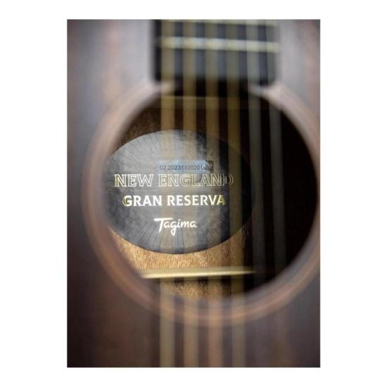 Violão Tagima Folk Half Cutway Armrest Eletroacústico Aço New England por 1.350,00 à vista no boleto/pix ou parcele em até 12x sem juros. Compre na loja Mundomax!