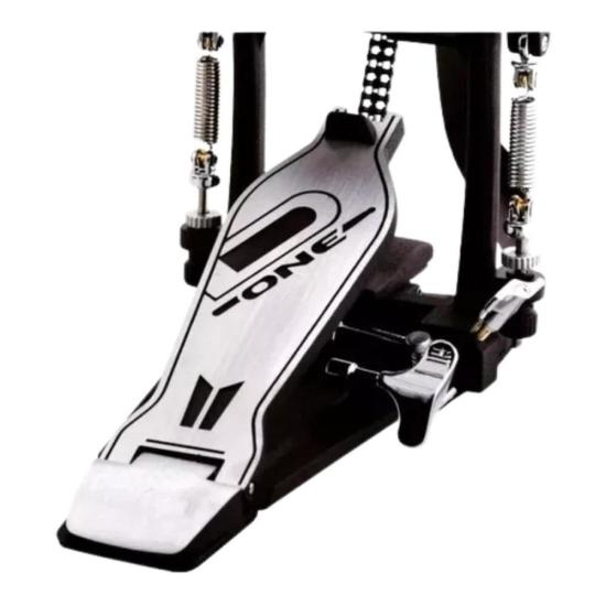 Pedal D-One DP20 Bumbo Duplo por 1.257,00 à vista no boleto/pix ou parcele em até 12x sem juros. Compre na loja Mundomax!