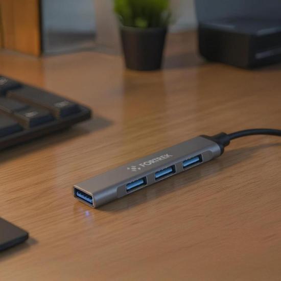 Hub USB-A 4 Portas Fortrek DA41 por 32,00 à vista no boleto/pix ou parcele em até 1x sem juros. Compre na loja Mundomax!