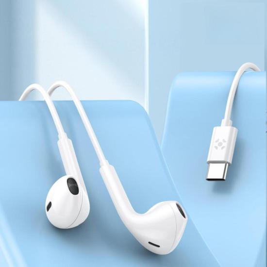 Fone de Ouvido Auricular Com Fio Tipo-C Fortrek EB210 Branco por 27,00 à vista no boleto/pix ou parcele em até 1x sem juros. Compre na loja Mundomax!