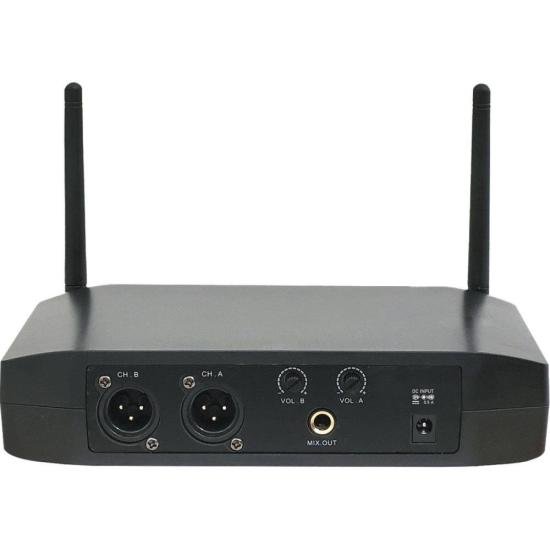 Sistema de Microfone Duplo Sem Fio Leson LS962 Preto por 730,00 à vista no boleto/pix ou parcele em até 10x sem juros. Compre na loja Mundomax!