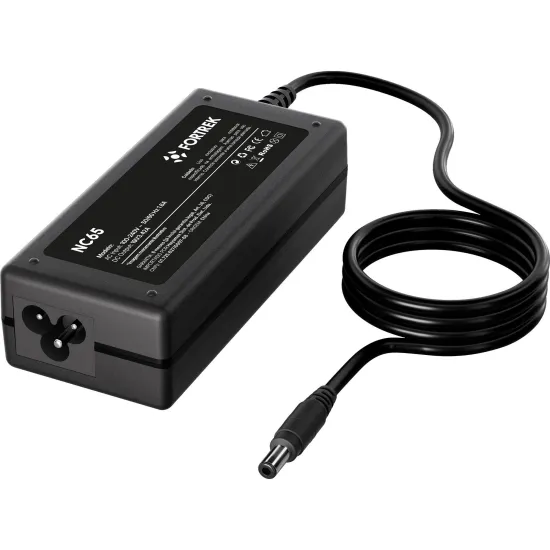 Carregador de Notebook 5.5x2.5 mm Fortrek NC65 19V por 0,00 à vista no boleto/pix ou parcele em até 1x sem juros. Compre na loja Fortrek!