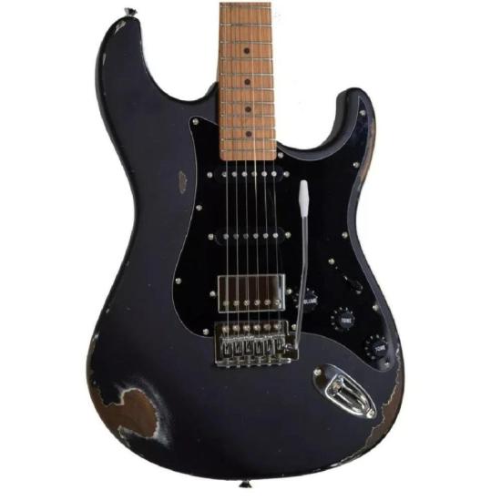 Guitarra Tagima Strato TGA-580 Antique Black por 1.299,00 à vista no boleto/pix ou parcele em até 12x sem juros. Compre na loja Mundomax!
