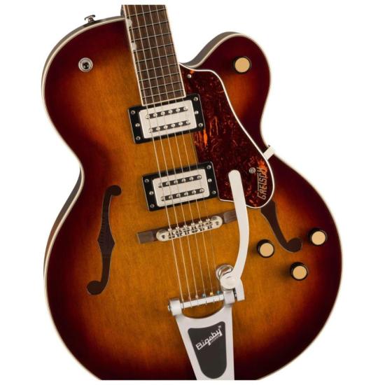 Guitarra Gretsch G2420T Streamliner™ Hollow Body Com Bigsby® Havana Burst por 5.349,00 à vista no boleto/pix ou parcele em até 12x sem juros. Compre na loja Mundomax!