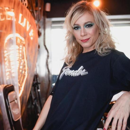 Camiseta Fender Unissex Vintage M por 109,00 à vista no boleto/pix ou parcele em até 4x sem juros. Compre na loja Mundomax!