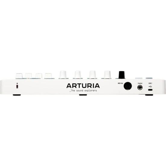 Teclado Controlador Arturia MiniLab III Branco por 1.278,00 à vista no boleto/pix ou parcele em até 12x sem juros. Compre na loja Mundomax!