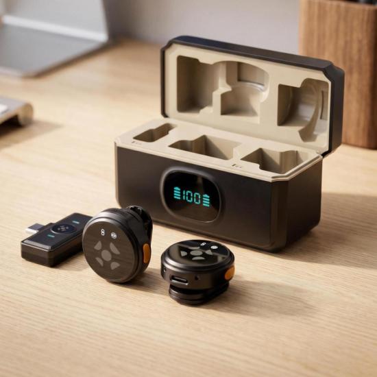 Microfone de Lapela Sem Fio Fortrek LP101 USB-C 2.4 GHz Preto por 0,00 à vista no boleto/pix ou parcele em até 1x sem juros. Compre na loja Fortrek!
