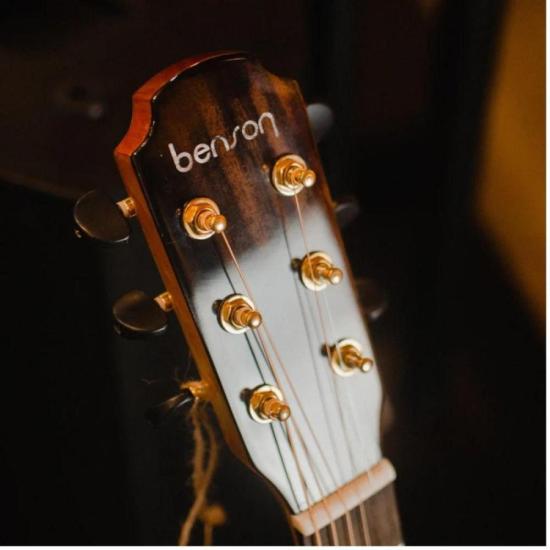 Violão Benson EXF900CE Concert Exodus Pro Koa Burst Com Bag por 3.099,00 à vista no boleto/pix ou parcele em até 12x sem juros. Compre na loja Mundomax!