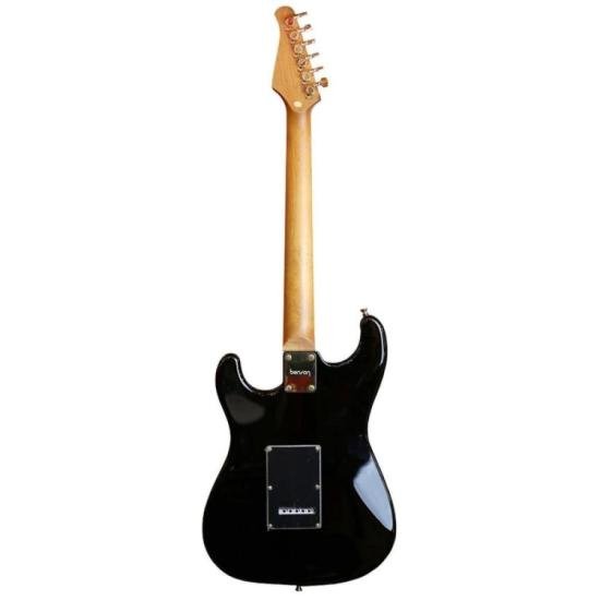 Guitarra Benson Hardy 901 Black Gold Com Bag por 2.999,00 à vista no boleto/pix ou parcele em até 12x sem juros. Compre na loja Mundomax!