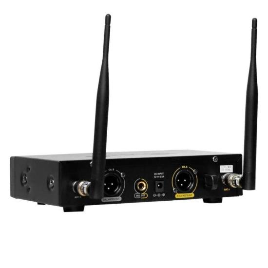 Microfone Sem Fio Duplo SKP Clarity II por 1.599,00 à vista no boleto/pix ou parcele em até 12x sem juros. Compre na loja Mundomax!