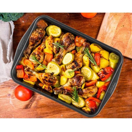 Assadeira Retangular Rochedo Dura+ Antiaderente 44x30cm por 0,00 à vista no boleto/pix ou parcele em até 1x sem juros. Compre na loja Mundomax!