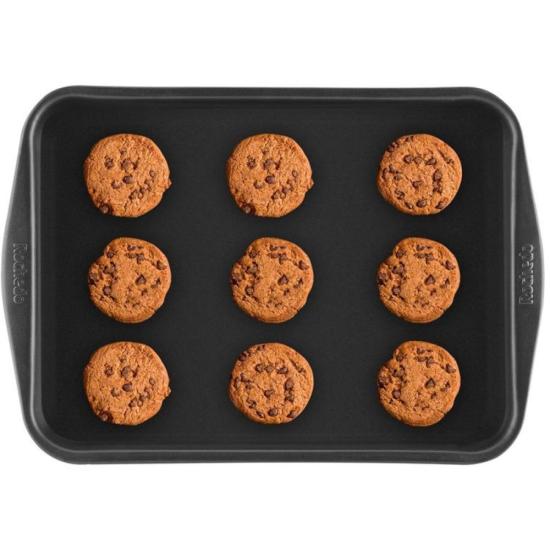 Assadeira Retangular Rochedo Dura+ Antiaderente 37,3x25,5cm por 0,00 à vista no boleto/pix ou parcele em até 1x sem juros. Compre na loja Mundomax!