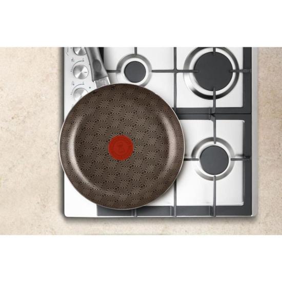 Frigideira Rochedo Facilita Vermelho 20cm por 226,00 à vista no boleto/pix ou parcele em até 9x sem juros. Compre na loja Mundomax!