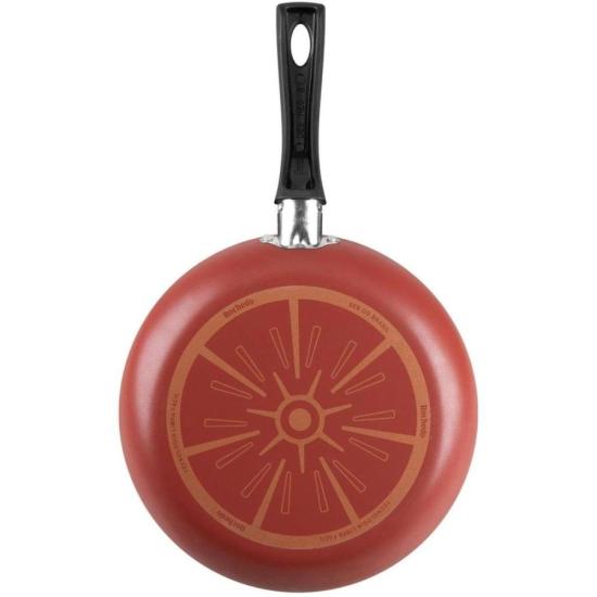 Frigideira Rochedo Facilita Vermelho 20cm por 226,00 à vista no boleto/pix ou parcele em até 9x sem juros. Compre na loja Mundomax!