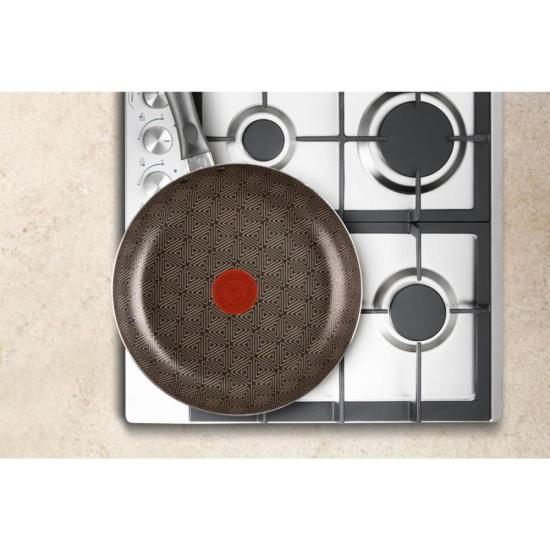 Frigideira Rochedo Facilita Vermelho 30cm por 414,00 à vista no boleto/pix ou parcele em até 10x sem juros. Compre na loja Mundomax!