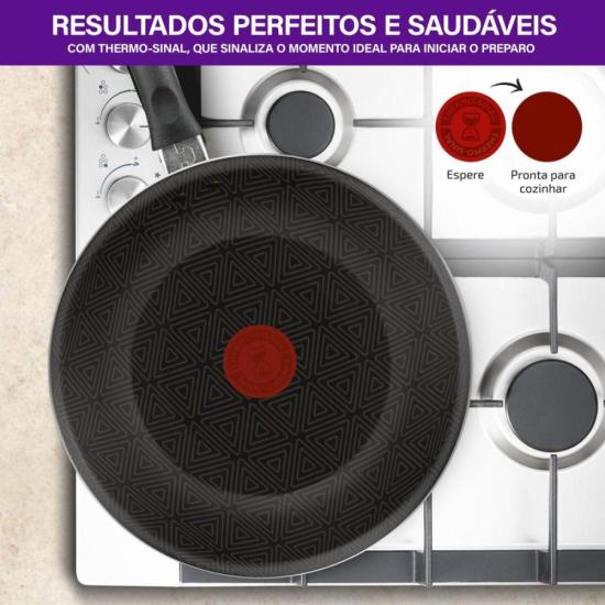 Frigideira Wok Rochedo Facilita Vermelho 24cm por 370,00 à vista no boleto/pix ou parcele em até 10x sem juros. Compre na loja Mundomax!