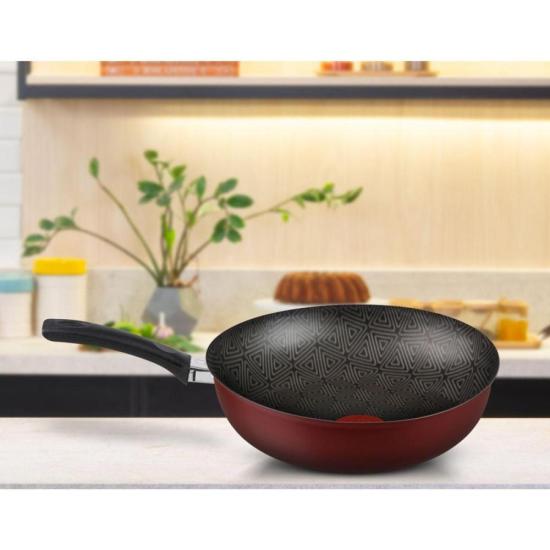 Frigideira Wok Rochedo Facilita Vermelho 24cm por 370,00 à vista no boleto/pix ou parcele em até 10x sem juros. Compre na loja Mundomax!