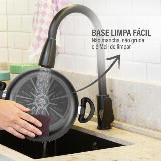 Caçarola Rochedo Robusta Grafite 24cm por 546,00 à vista no boleto/pix ou parcele em até 10x sem juros. Compre na loja Mundomax!