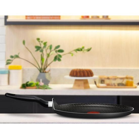 Frigideira Rasa Rochedo Robusta Grafite 30cm por 626,00 à vista no boleto/pix ou parcele em até 10x sem juros. Compre na loja Mundomax!