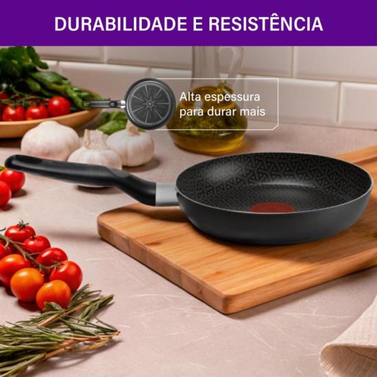 Frigideira Rochedo Robusta Grafite 18cm por 288,00 à vista no boleto/pix ou parcele em até 10x sem juros. Compre na loja Mundomax!