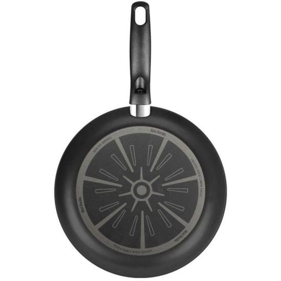 Frigideira Funda Rochedo Robusta Grafite 24cm por 843,00 à vista no boleto/pix ou parcele em até 10x sem juros. Compre na loja Mundomax!