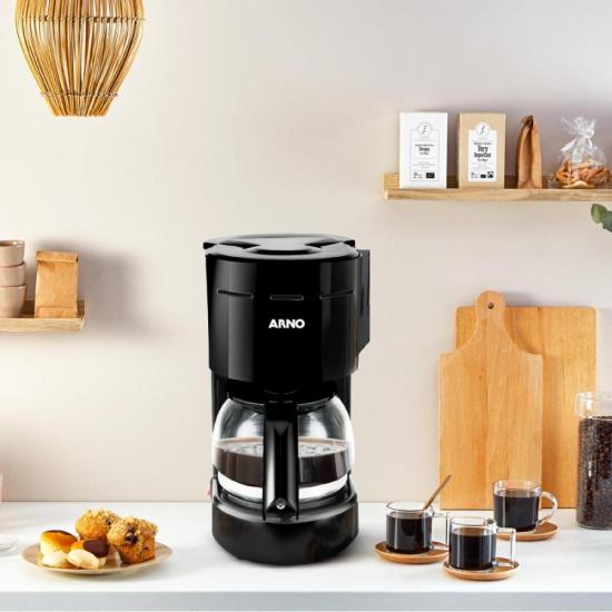 Cafeteira Elétrica Arno Classic Preta 220V por 159,00 à vista no boleto/pix ou parcele em até 6x sem juros. Compre na loja Mundomax!