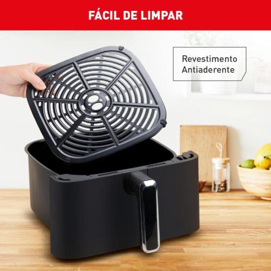 Fritadeira Sem Óleo Air Fryer Arno Mega AFM7 7,5L Preta 127V por 599,00 à vista no boleto/pix ou parcele em até 10x sem juros. Compre na loja Mundomax!