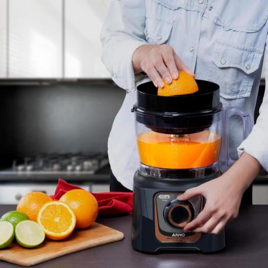 Processador Arno Multichef 24 Funções MP72 700W 220V por 424,00 à vista no boleto/pix ou parcele em até 10x sem juros. Compre na loja Mundomax!