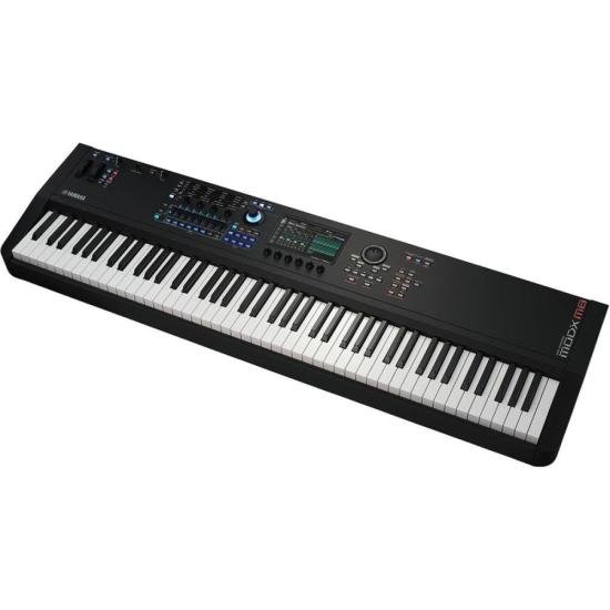 Teclado Yamaha MODX M8 Sintetizador Preto por 0,00 à vista no boleto/pix ou parcele em até 1x sem juros. Compre na loja Mundomax!