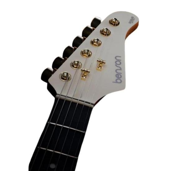 Guitarra Benson Brave One Thinline HH Satin Olympic White por 4.319,00 à vista no boleto/pix ou parcele em até 12x sem juros. Compre na loja Mundomax!