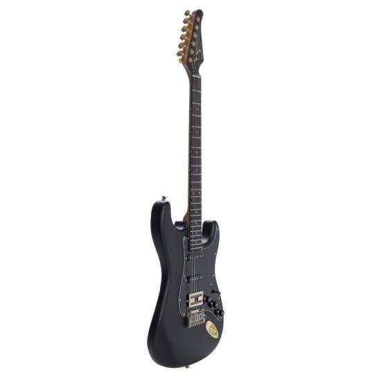 Guitarra Benson Brave Nine Satin Black por 4.229,00 à vista no boleto/pix ou parcele em até 12x sem juros. Compre na loja Mundomax!