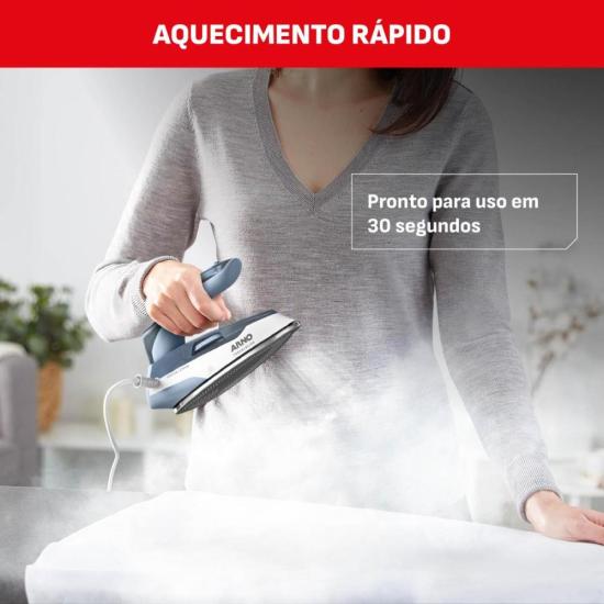 Ferro a Vapor de Viagem Arno Travelgliss Bivolt Azul/Branco por 0,00 à vista no boleto/pix ou parcele em até 1x sem juros. Compre na loja Mundomax!