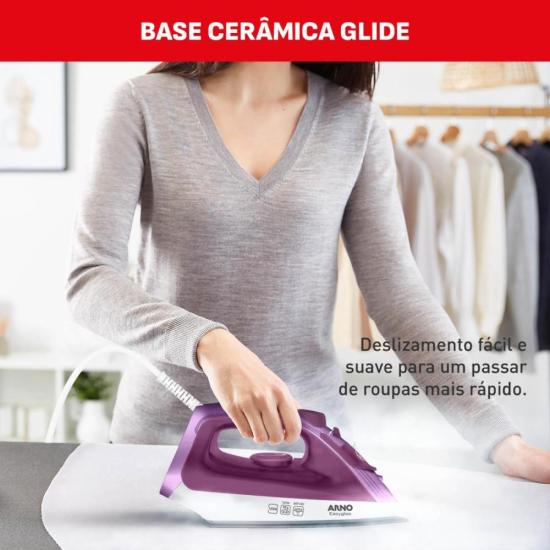Ferro a Vapor Arno Easygliss com Base Cerâmica Lilás/Branco 220V por 0,00 à vista no boleto/pix ou parcele em até 1x sem juros. Compre na loja Mundomax!
