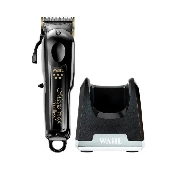 KIT MAQUINA MAGIC CLIP PT WAHL + BASE por 0,00 à vista no boleto/pix ou parcele em até 1x sem juros. Compre na loja Mundomax!
