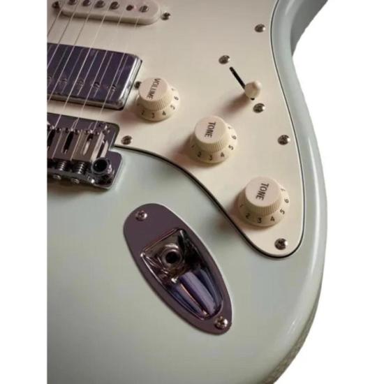 GUITARRA TAGIMA STRATO T-640 MSTG por 0,00 à vista no boleto/pix ou parcele em até 1x sem juros. Compre na loja Mundomax!